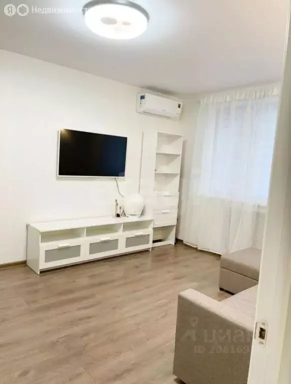 1-комнатная квартира: Москва, улица Цюрупы, 20к1 (38 м) - Фото 1