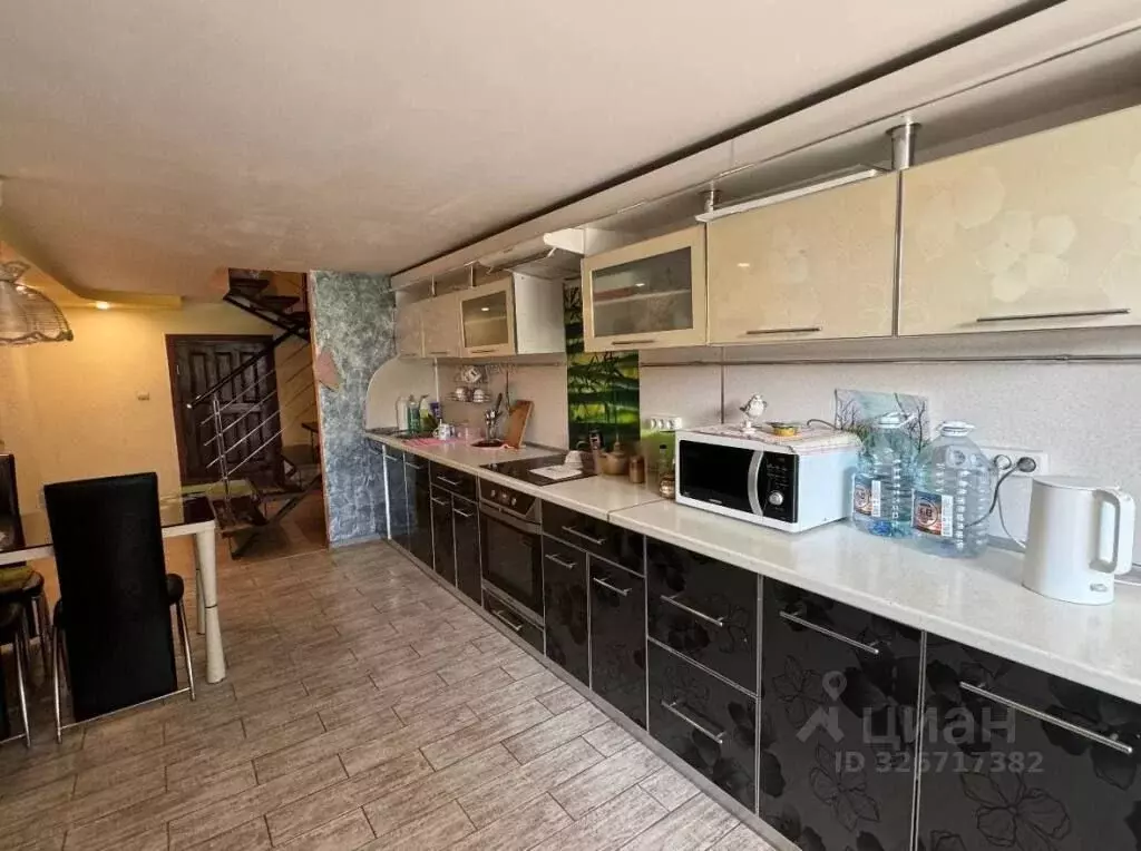 Дом в Амурская область, Ивановский муниципальный округ, с. Дмитриевка ... - Фото 2