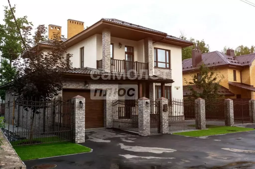 Дом в Димитровград, улица Менделеева, 51 (236 м) - Фото 0