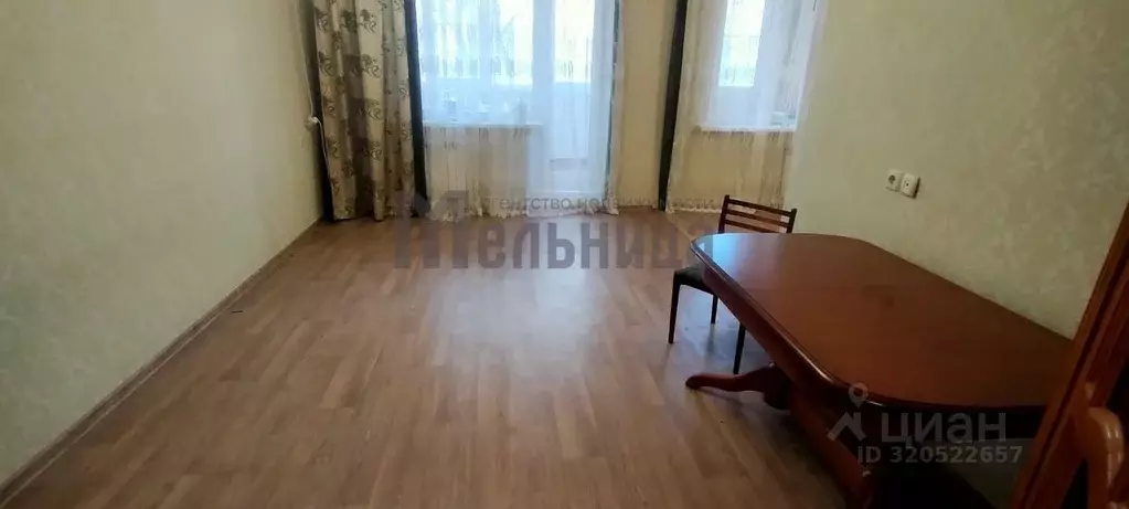 2-к кв. Волгоградская область, Волгоград ул. Таращанцев, 68а (54.5 м) - Фото 0