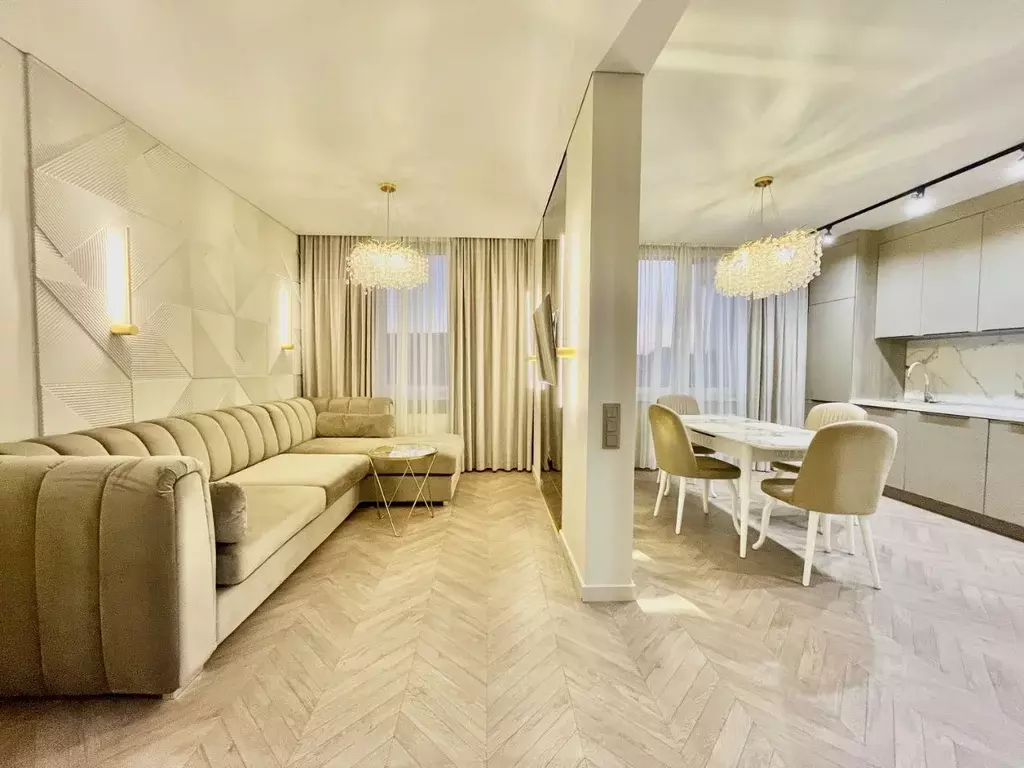 3-к кв. Калининградская область, Калининград ул. 9 Апреля, 88А (85.0 ... - Фото 1