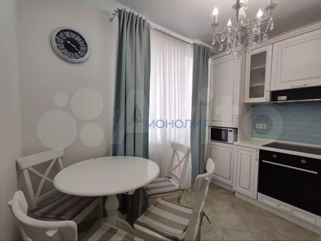2-к. квартира, 60 м, 14/18 эт. - Фото 0