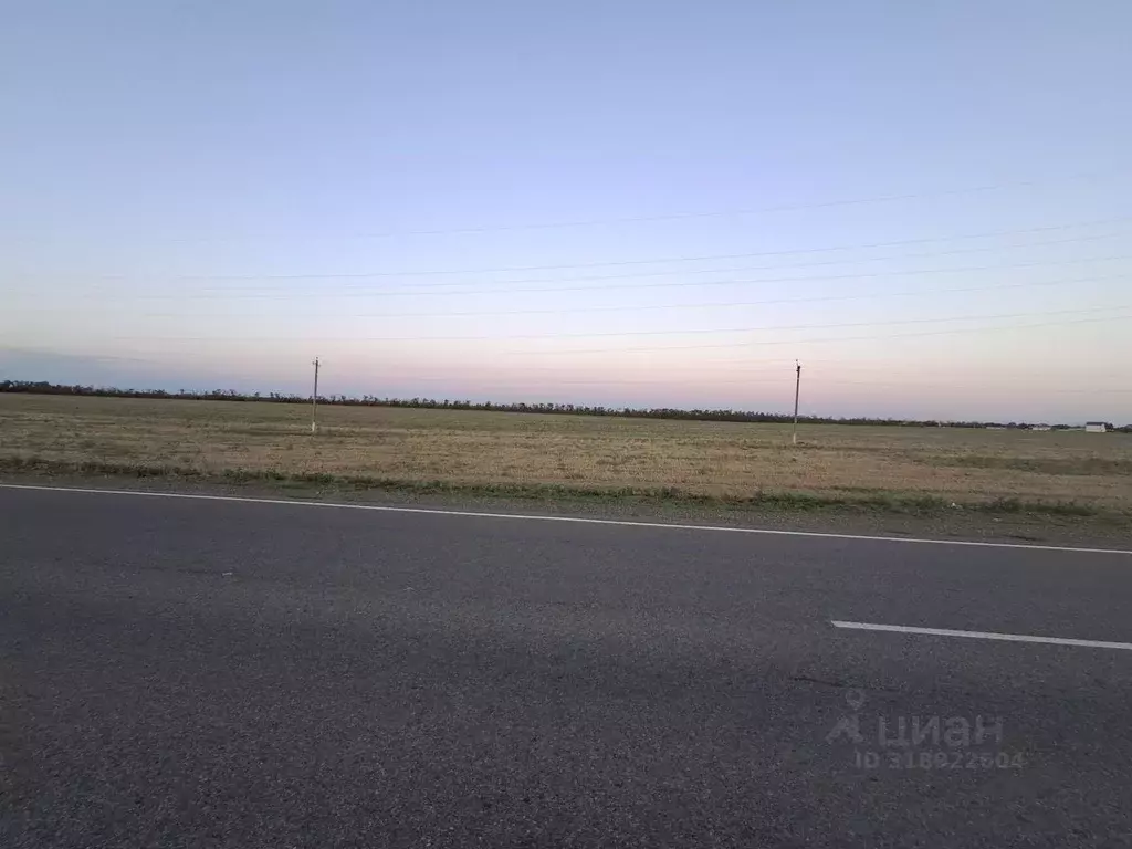 Участок в Краснодарский край, Ейский район, с. Кухаривка ул. Победы ... - Фото 1