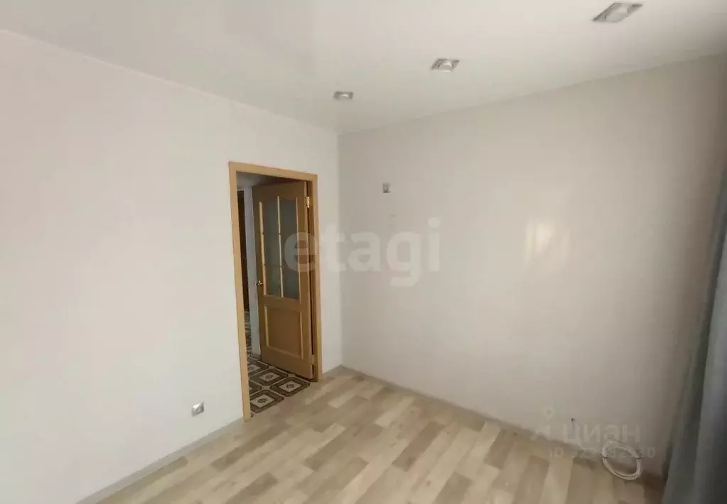 3-к кв. Сахалинская область, Южно-Сахалинск Комсомольская ул., 288 ... - Фото 0