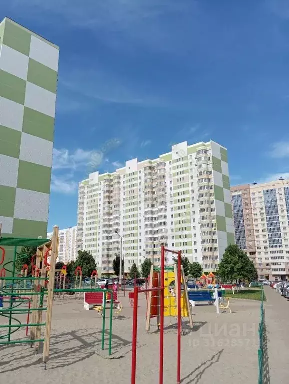 1-к кв. Курская область, Курск ул. Домостроителей, 1 (37.5 м) - Фото 0