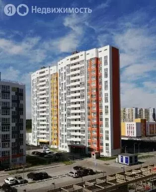 3-комнатная квартира: Тюмень, Заполярная улица, 9 (80.8 м) - Фото 0