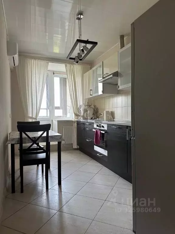 1-к кв. Санкт-Петербург ул. Есенина, 1к1 (34.6 м) - Фото 1