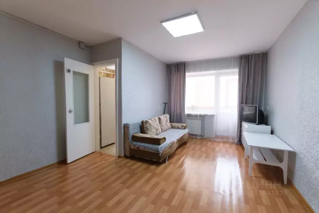 1-к кв. Чувашия, Чебоксары ул. Чапаева, 9к1 (33.0 м) - Фото 1