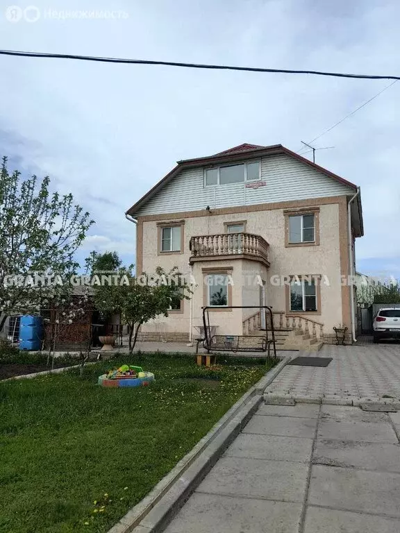 Дом в Красноярск, проспект Металлургов, 2Д (258 м) - Фото 1