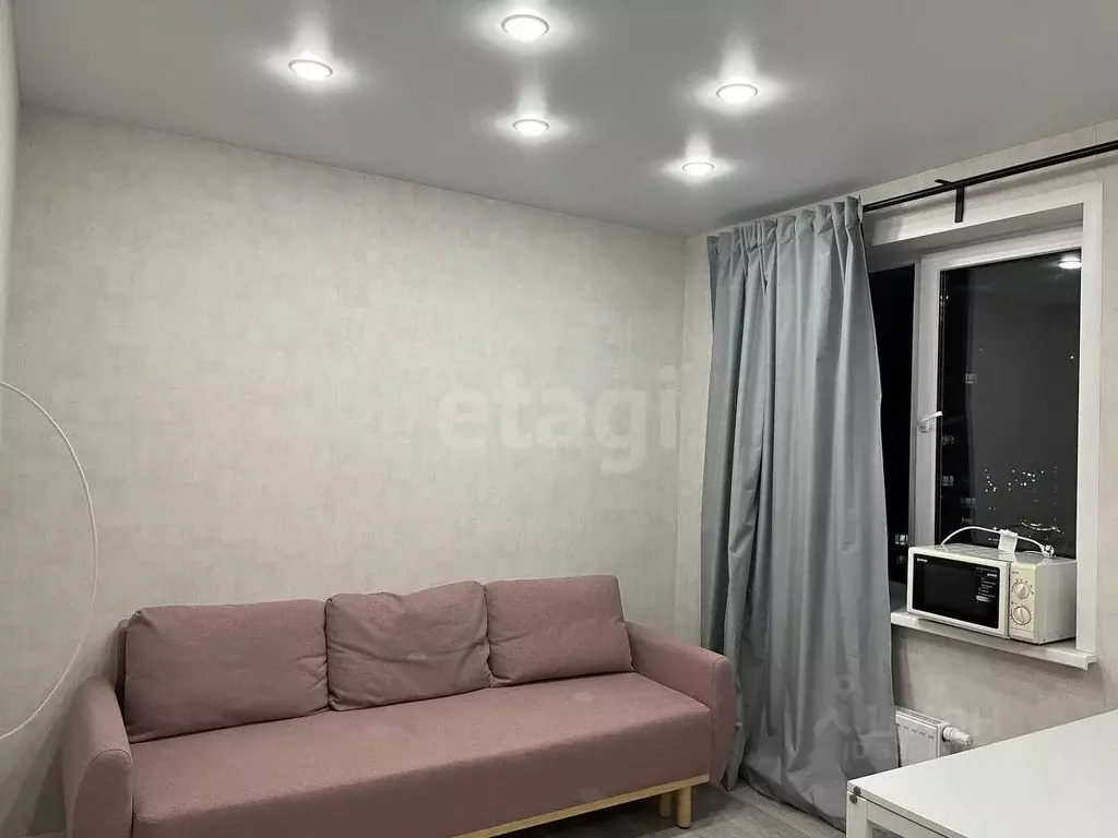 1-к кв. Татарстан, Казань ул. Рауиса Гареева, 103 (55.0 м) - Фото 1