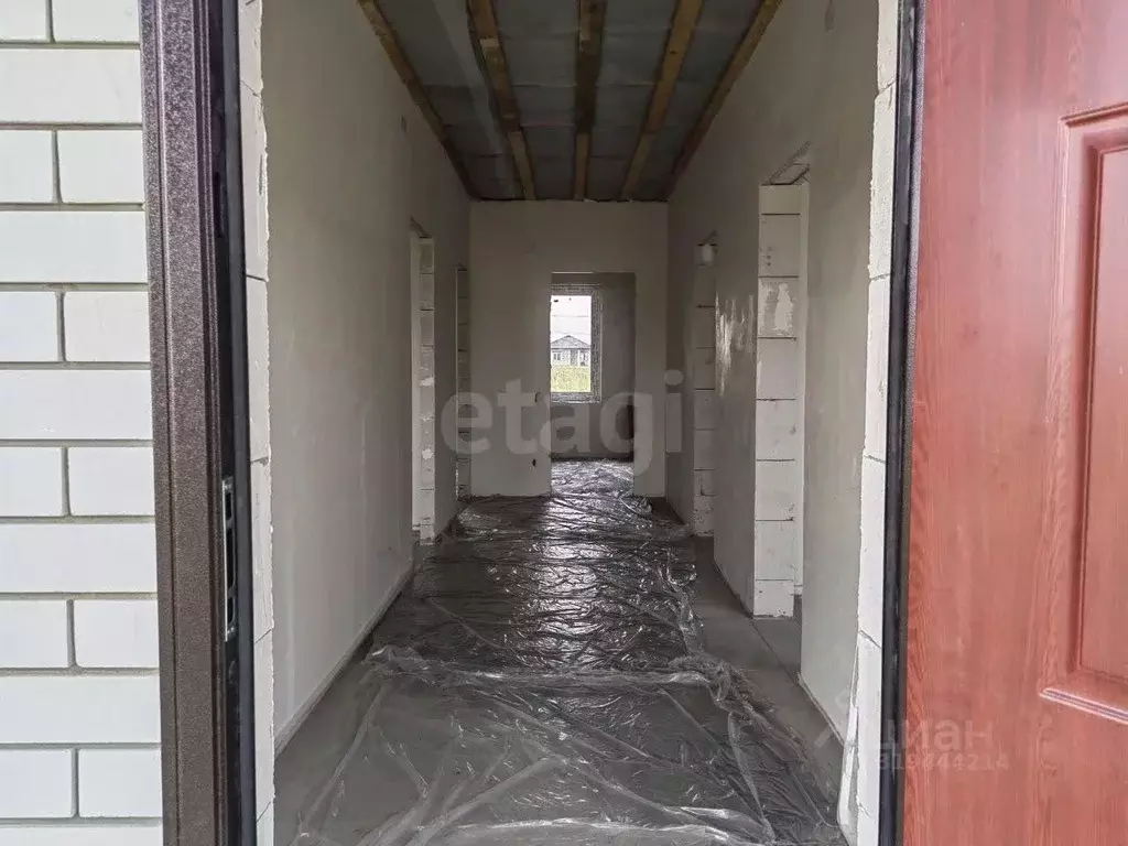 Дом в Воронежская область, Новоусманский район, Отрадненское с/пос, с. ... - Фото 1