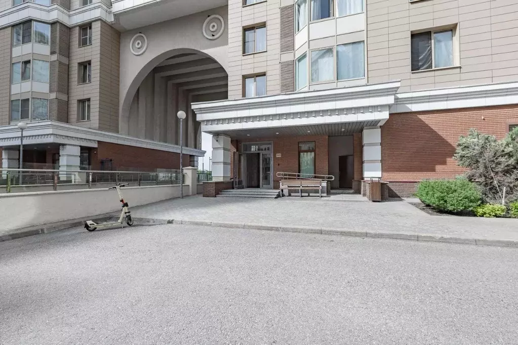 2-к кв. Москва Мосфильмовская ул., 88к2с6 (83.2 м) - Фото 2