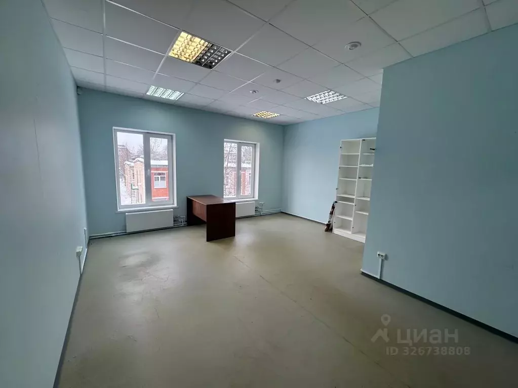 Офис в Ленинградская область, Гатчина просп. 25 Октября, 28А (20 м) - Фото 1