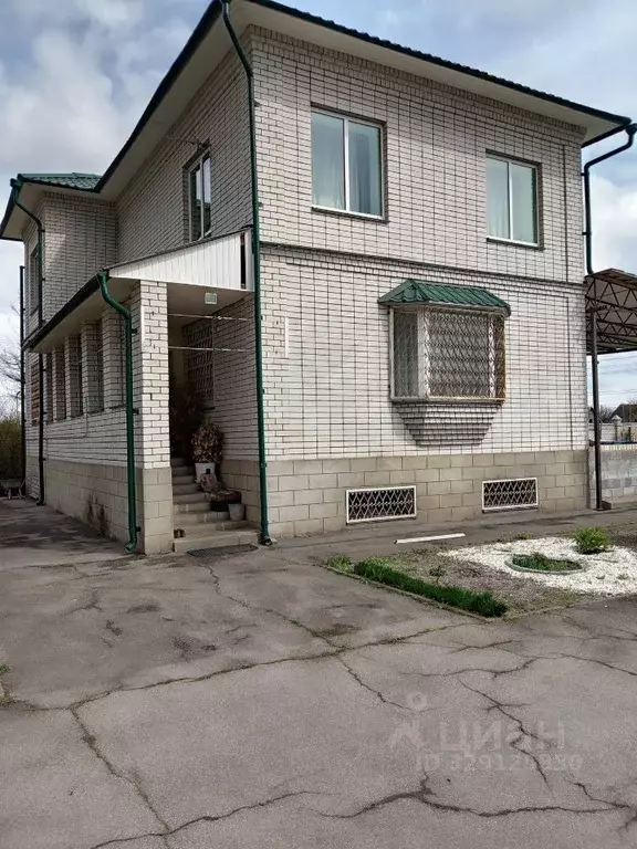 Дом в Белгородская область, Белгородский район, Разумное рп ул. ... - Фото 1