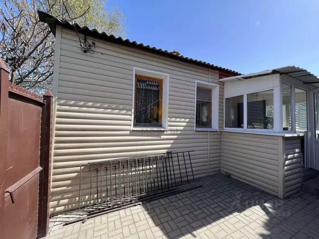 Дом в Белгородская область, Белгород ул. 8 Марта, 146 (79 м) - Фото 1