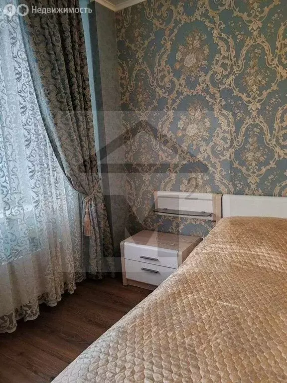 2-комнатная квартира: Абакан, улица Кирова, 122 (69 м) - Фото 1