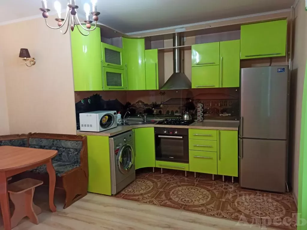 3-к кв. Воронежская область, Воронеж ул. Степана Разина, 37 (102.0 м) - Фото 1