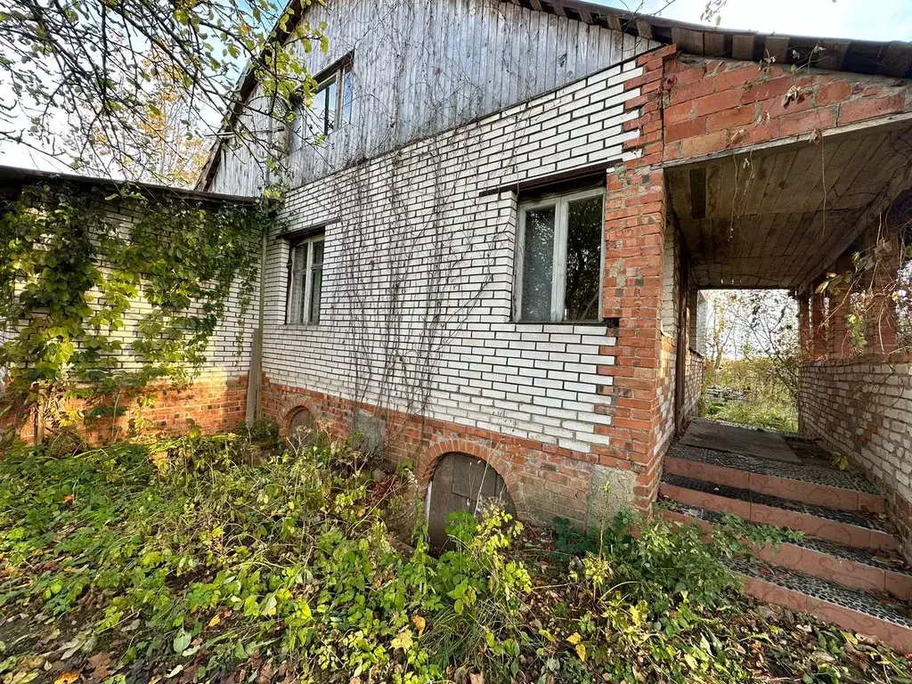 дом в ленинградская область, лужский район, володарское с/пос, д. . - Фото 1