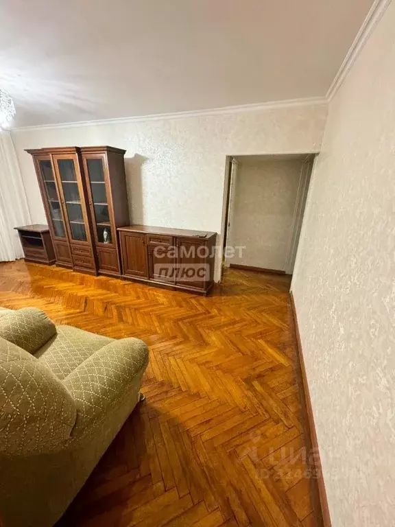 3-к кв. Кабардино-Балкария, Нальчик ул. Хмельницкого, 44 (60.4 м) - Фото 1