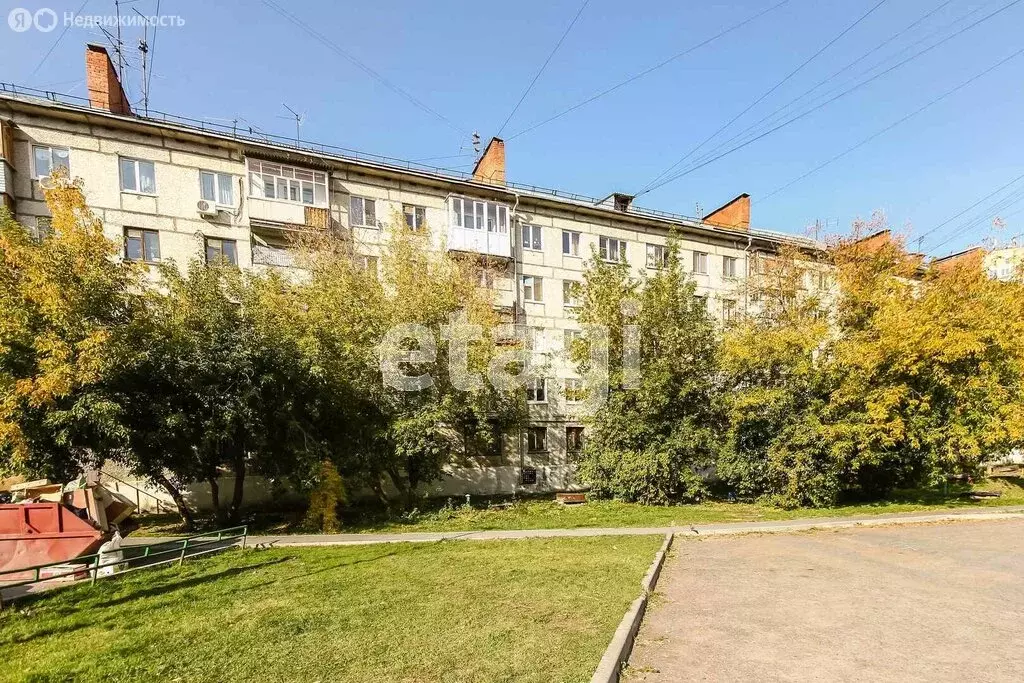 3-комнатная квартира: Тюмень, улица Фурманова, 4 (59 м) - Фото 1