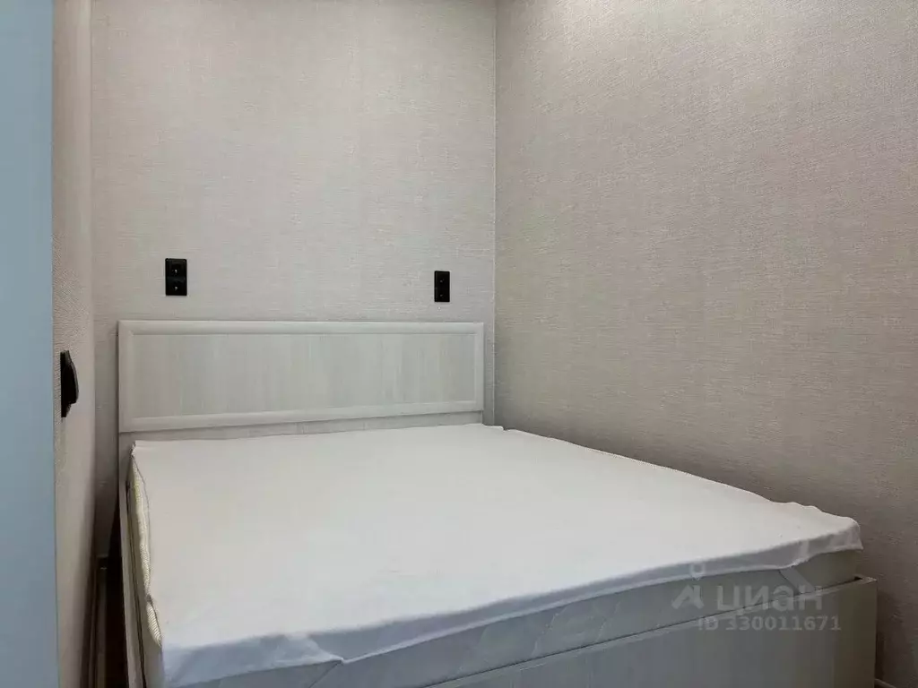 1-к кв. Татарстан, Казань ул. Алексея Козина, 8 (32.0 м) - Фото 2