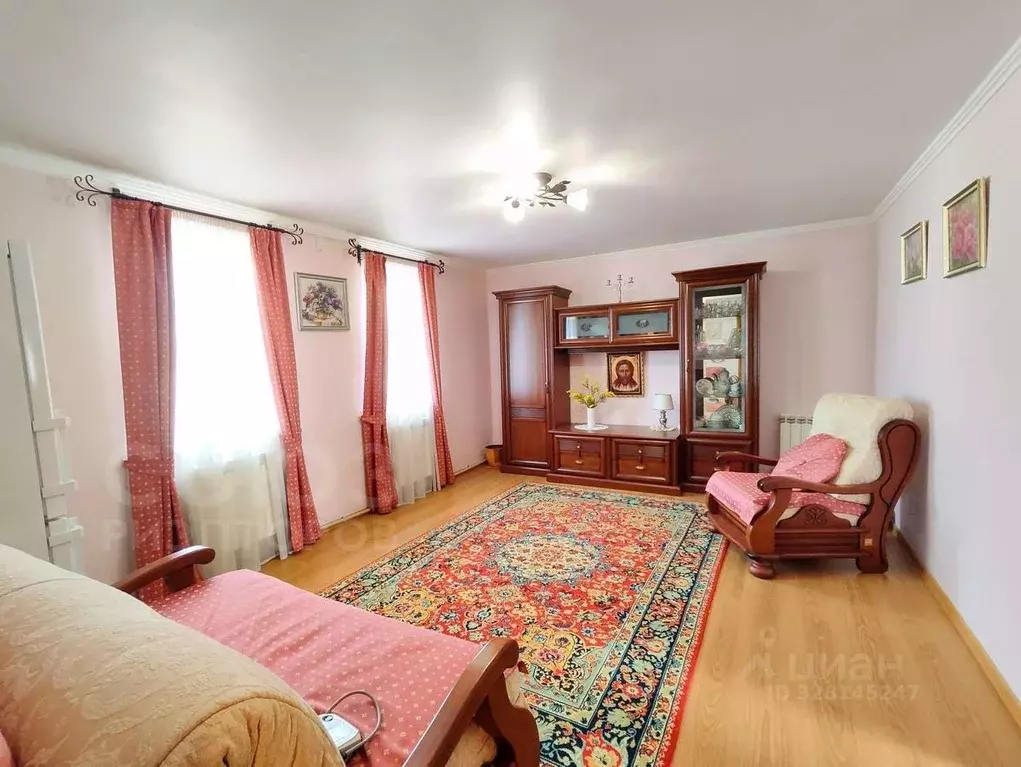 Дом в Волгоградская область, Волгоград Жилгородок мкр, ул. ... - Фото 1