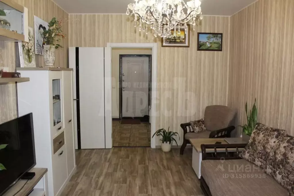 1-к кв. Калужская область, Балабаново Боровский район, Южная ул., 2Б ... - Фото 0