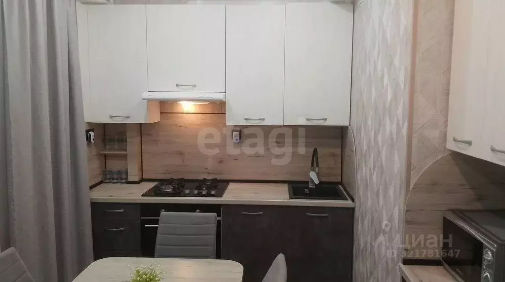 2-к кв. Ямало-Ненецкий АО, Новый Уренгой Энтузиастов мкр, 1 (46.0 м) - Фото 2