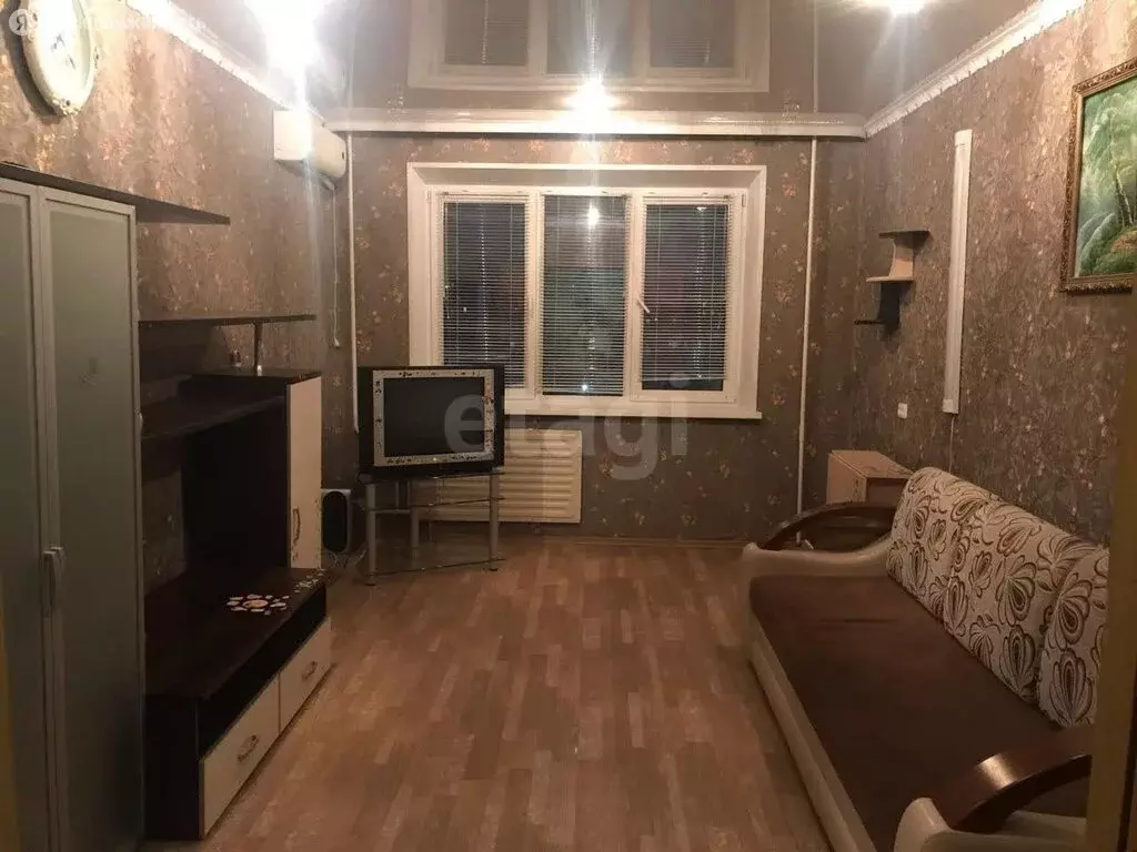 3-комнатная квартира: Стерлитамак, Патриотическая улица, 108 (66.4 м) - Фото 2