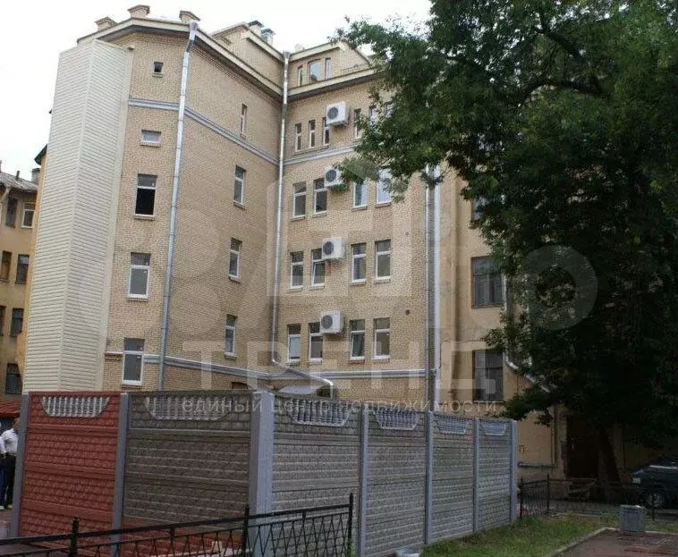 Продам офисное помещение, 850 м - Фото 1