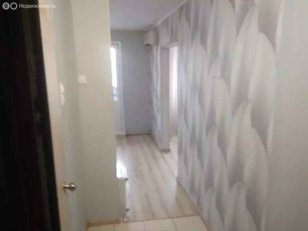Квартира-студия: Барнаул, улица Глушкова, 6 (23.6 м) - Фото 1
