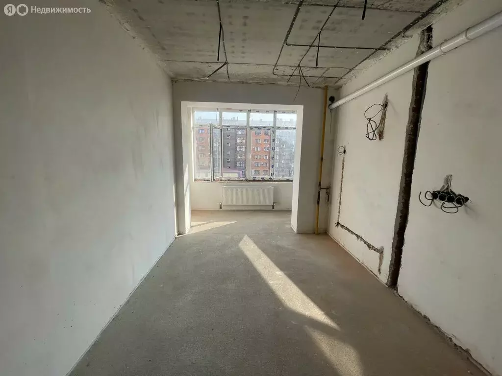 2-комнатная квартира: Владикавказ, улица Курсантов-Кировцев, 15Д (67 ... - Фото 0