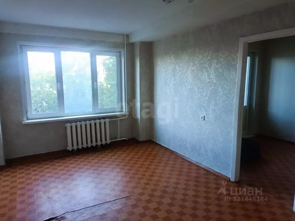 2-к кв. Красноярский край, Красноярск Коммунальная ул., 24 (40.6 м) - Фото 0