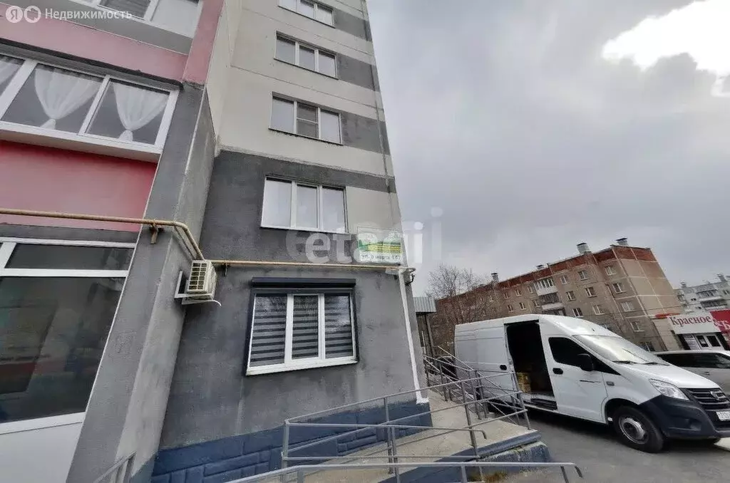 2-комнатная квартира: Миасс, улица 8 Марта, 147 (56.5 м) - Фото 1