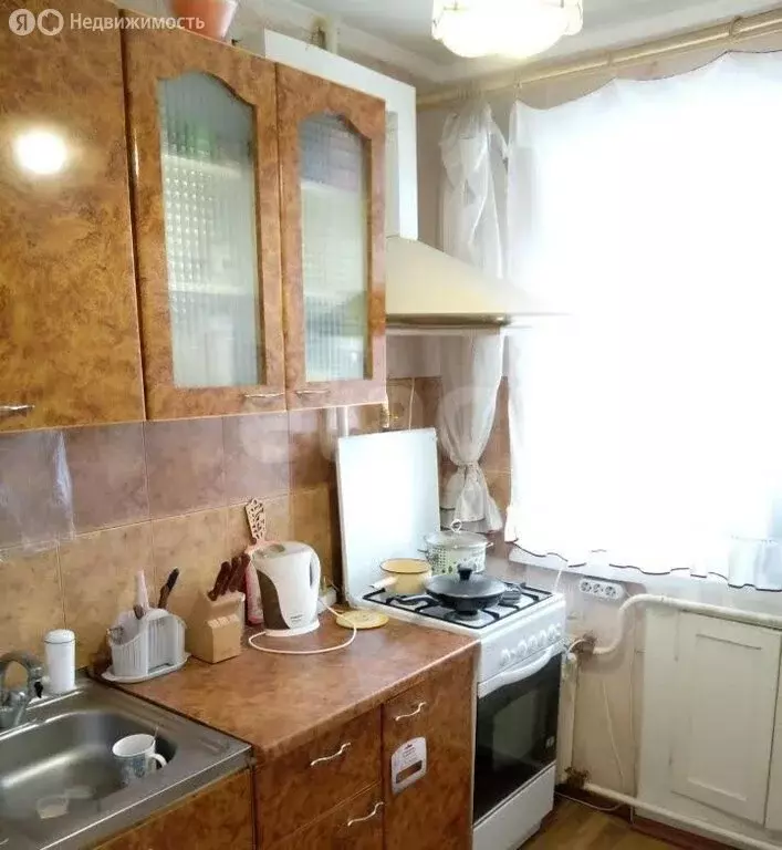 2-комнатная квартира: Омск, микрорайон Городок Нефтяников, улица ... - Фото 1