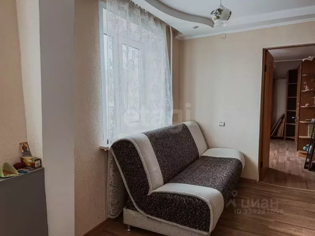 2-к кв. Смоленская область, Ярцево Базарный пер., 4 (49.4 м) - Фото 1