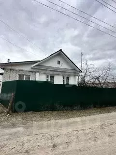 Дом в Нижегородская область, Навашино Набережная ул., 3 (124 м) - Фото 1