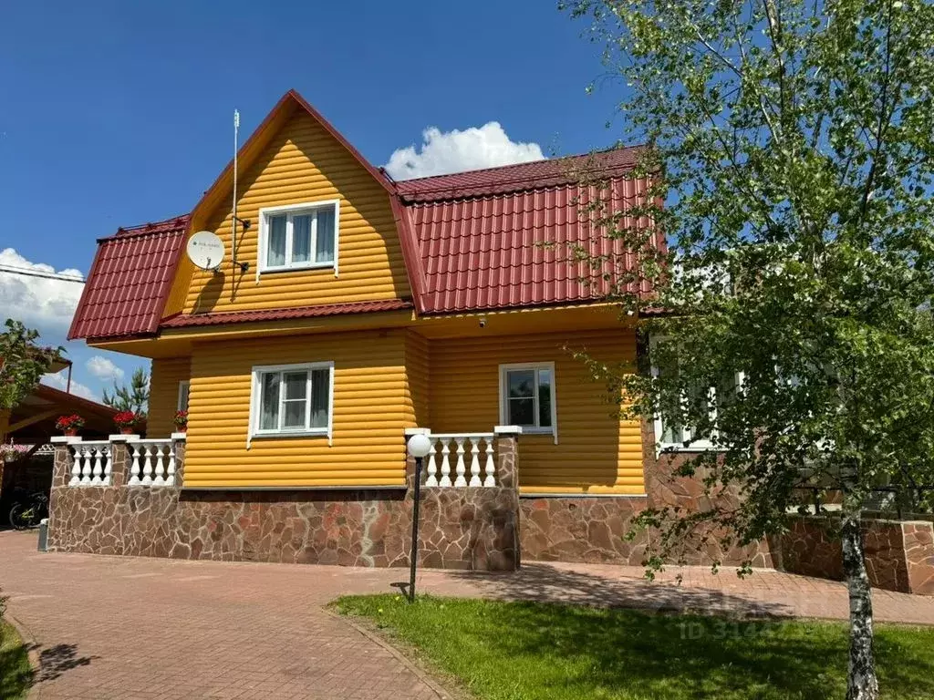 Дом в Московская область, Клин городской округ, д. Вьюхово 2 (193 м) - Фото 0