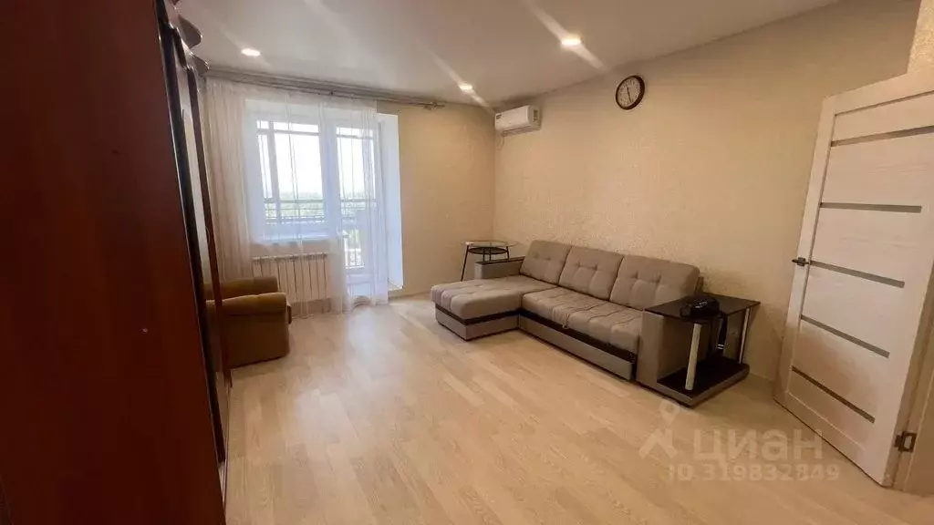 1-к кв. Татарстан, Казань ул. Рауиса Гареева, 78А (45.0 м) - Фото 1