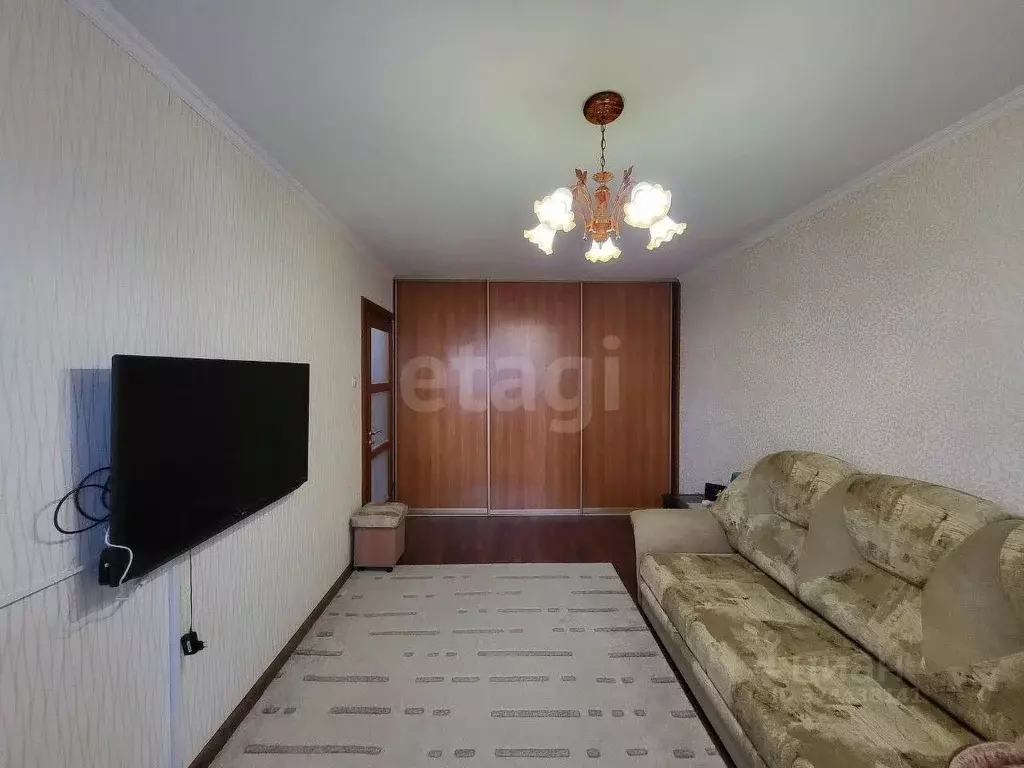 1-к кв. Тюменская область, Тюмень ул. Александра Логунова, 3 (35.0 м) - Фото 1