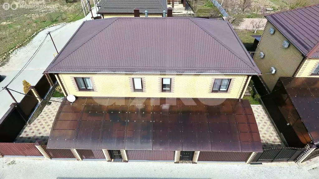 Дом в село Супсех, улица Кирилла Диброва, 5А (189.7 м) - Фото 1