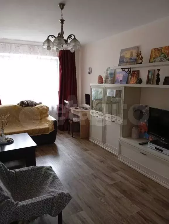 3-к. квартира, 56 м, 4/5 эт. - Фото 0