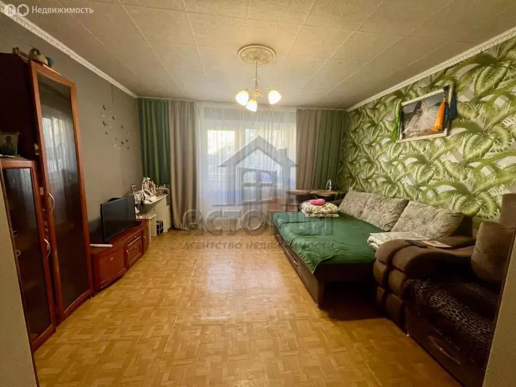 4-комнатная квартира: Красноярск, улица 78-й Добровольческой Бригады, ... - Фото 1