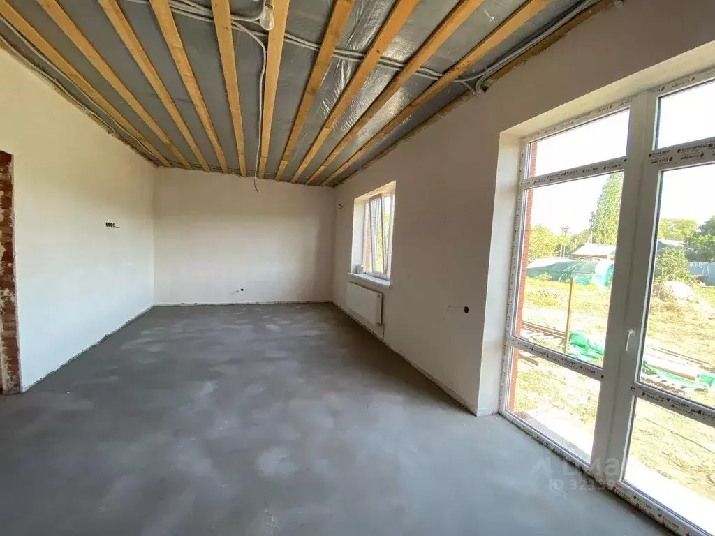 Дом в Ростовская область, Азовский район, Обильненское с/пос, пос. ... - Фото 2