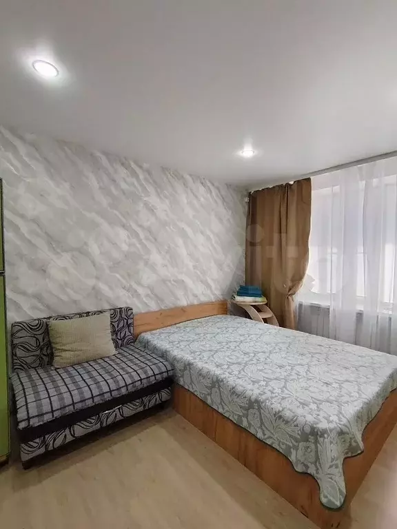 Комната 18 м в 1-к., 1/5 эт. - Фото 1