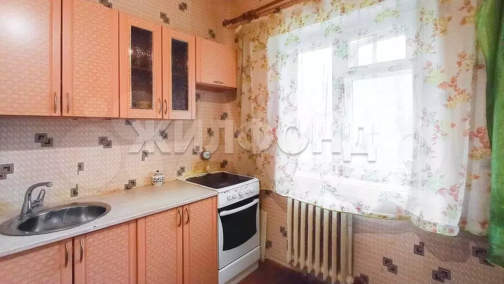 3-к. квартира, 56,1 м, 1/3 эт. - Фото 1