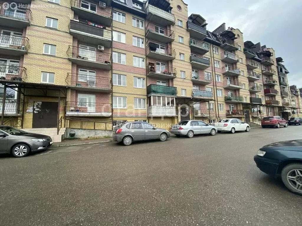 3-комнатная квартира: Ессентуки, улица Орджоникидзе, 84к1 (78 м) - Фото 0