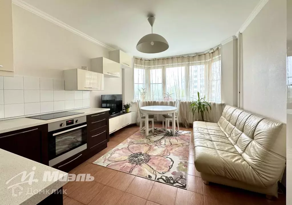 Продаётся 2-к квартира, 60 м - Фото 0