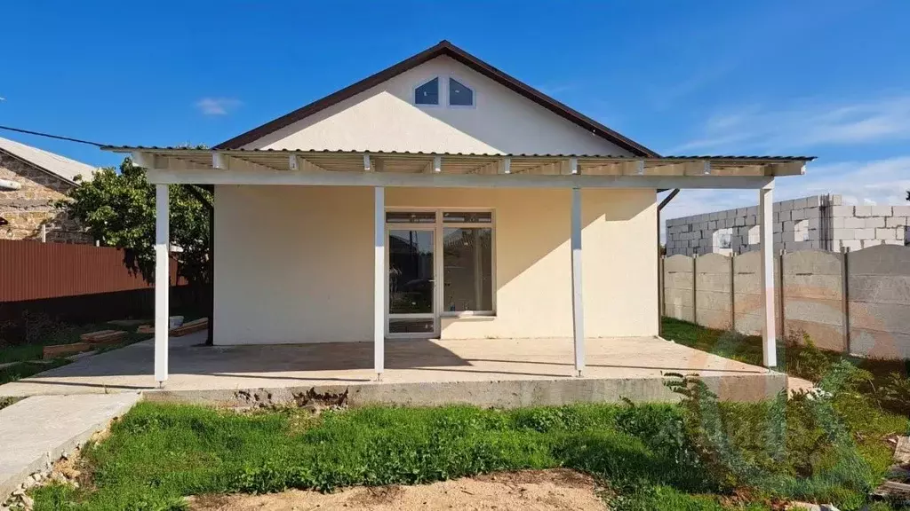 Дом в Крым, Сакский район, с. Ромашкино ул. Шевченко, 30 (100 м) - Фото 2