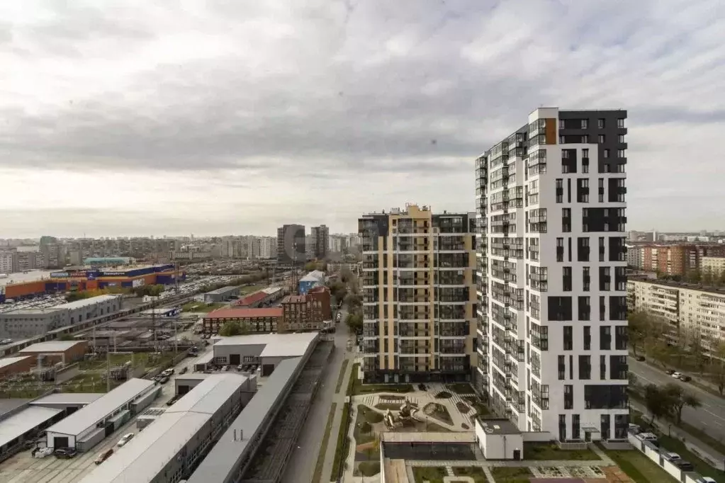 2-к кв. Тюменская область, Тюмень Профсоюзная ул., 55 (70.6 м) - Фото 1